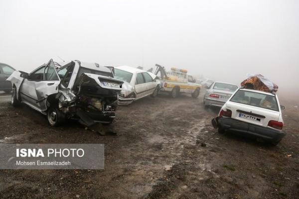 17 مجروح در پی تصادف تاکسی ون با سمند در حومه مشهد 17 مجروح در پی تصادف تاکسی ون با سمند در حومه مشهد