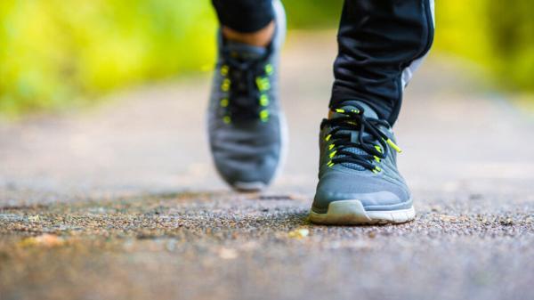 پیاده روی آهسته مفیدتر است یا پیاده روی سریع؟